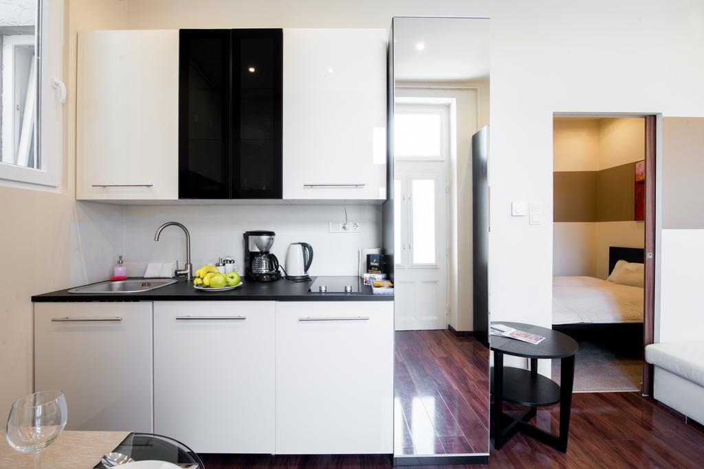 Little Boss Apartment Будапеща Екстериор снимка