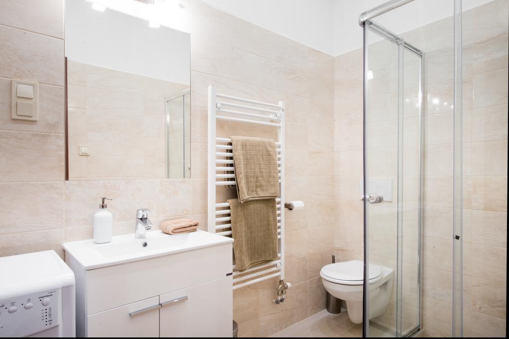 Little Boss Apartment Будапеща Екстериор снимка