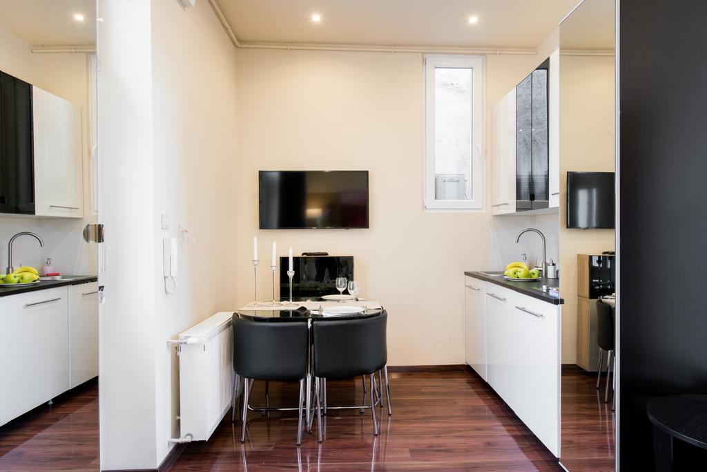 Little Boss Apartment Будапеща Екстериор снимка